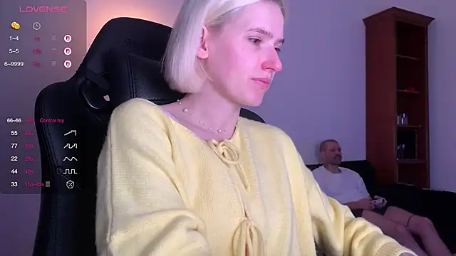 Sexy Sweets online show from September 26, 2025, 4:11 pm