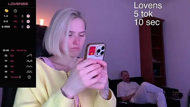 Sexy Sweets online show from September 27, 2025, 3:39 pm