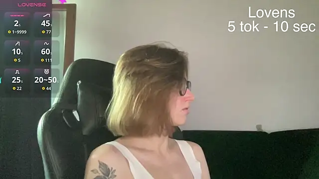 Sexy Sweets online show from July 6, 2026, 5:26 pm