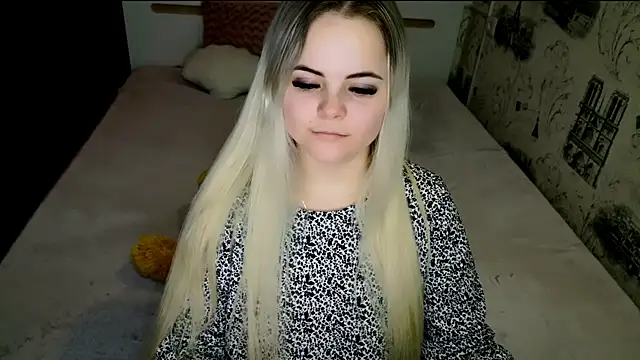lovely-eyes online show from April 28, 2026, 7:41 pm