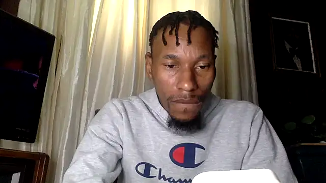 KingDerRico online show from October 27, 2025, 2:32 pm