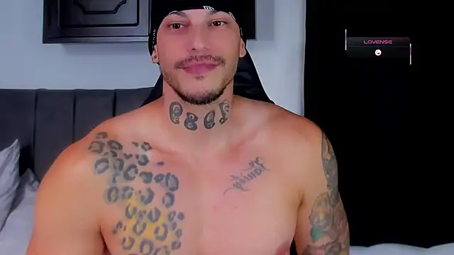 RickG Oficial online show from April 2, 2026, 9:56 pm