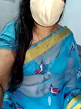 Snapshot of Rani_Darling_99 chatting on January 15, 2025, 9:30 pm Rani Darling 99 online show from January 15, 2025, 9:30 pm