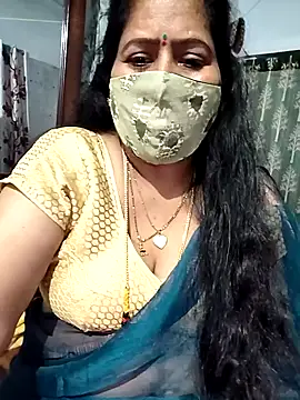 Snapshot of Rani_Darling_99 chatting on September 11, 2025, 3:56 pm Rani Darling 99 online show from September 11, 2025, 3:56 pm