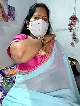 Snapshot of Rani_Darling_99 chatting on October 24, 2025, 2:46 pm Rani Darling 99 online show from October 24, 2025, 2:46 pm