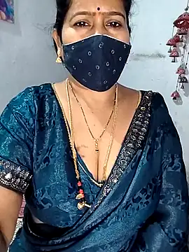 Snapshot of Rani_Darling_99 chatting on November 25, 2025, 3:23 pm Rani Darling 99 online show from November 25, 2025, 3:23 pm