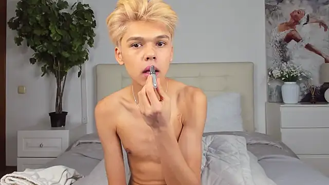 Snapshot of Felix_Rey chatting on February 9, 2025, 1:00 am Felix Rey online show from February 9, 2025, 1:00 am