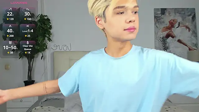 Snapshot of Felix_Rey chatting on March 16, 2025, 3:39 pm Felix Rey online show from March 16, 2025, 3:39 pm