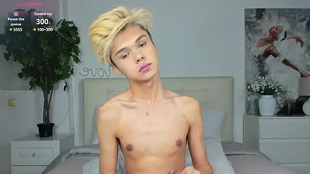 Snapshot of Felix_Rey chatting on March 18, 2025, 2:48 pm Felix Rey online show from March 18, 2025, 2:48 pm