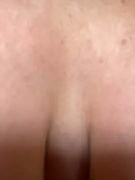 Snapshot of Sweet___Emily chatting on March 3, 2025, 5:53 am Sweet Emily online show from March 3, 2025, 5:53 am