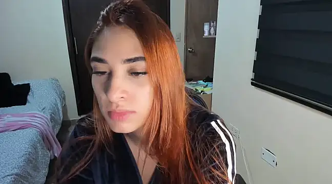 Amy Walker online show from February 26, 2025, 10:09 pm