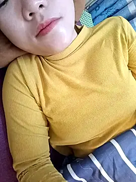 2 sex online show from December 18, 2025, 6:19 am