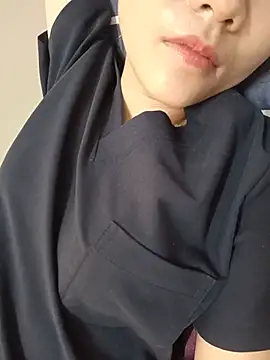 2 sex online show from June 23, 2026, 4:43 am