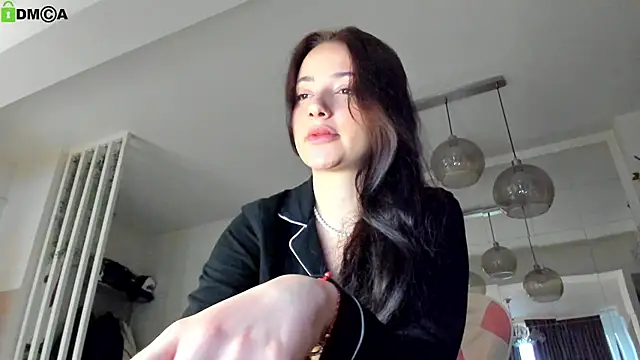IreneVON online show from May 2, 2026, 3:55 am