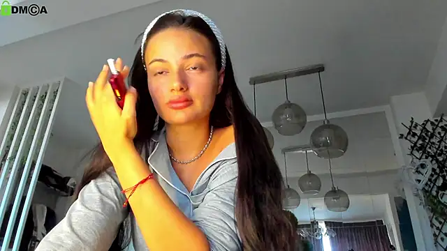 IreneVON online show from July 25, 2026, 4:32 am