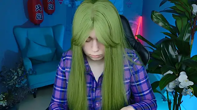 FioraMarmoris online show from March 4, 2025, 1:17 pm