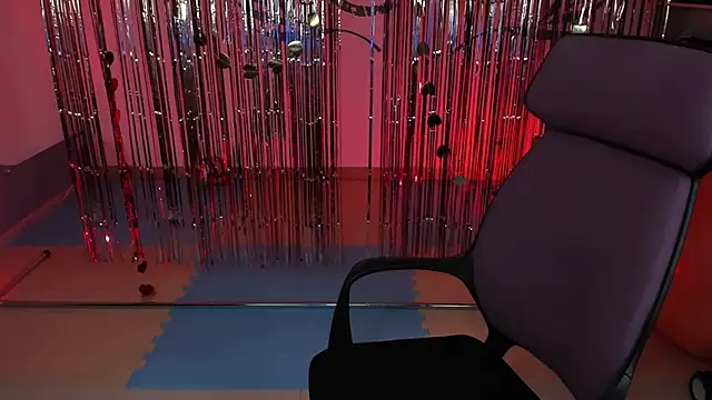 FioraMarmoris online show from March 16, 2025, 9:38 am