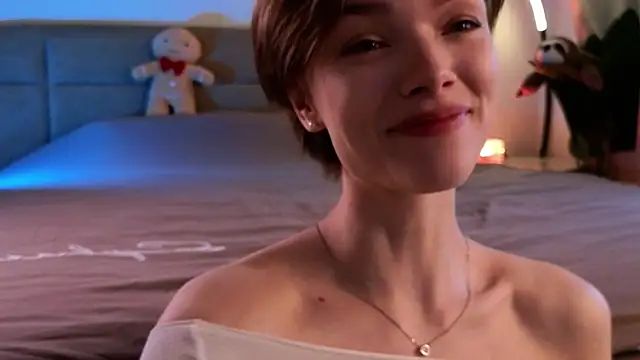 Snapshot of Eva_Natsumi chatting on March 15, 2025, 2:55 pm Eva Natsumi online show from March 15, 2025, 2:55 pm