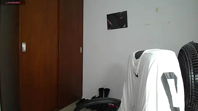 venelope1 online show from March 15, 2025, 1:30 am