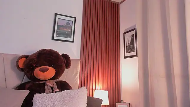 angeli sexi online show from May 10, 2026, 12:38 am