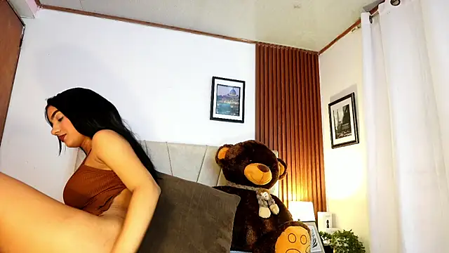 angeli sexi online show from June 30, 2026, 12:00 am