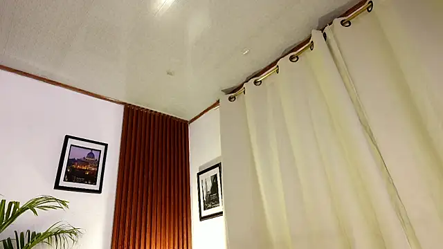 angeli sexi online show from July 5, 2026, 1:01 am