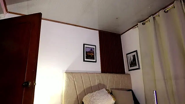 angeli sexi online show from July 15, 2026, 12:27 am