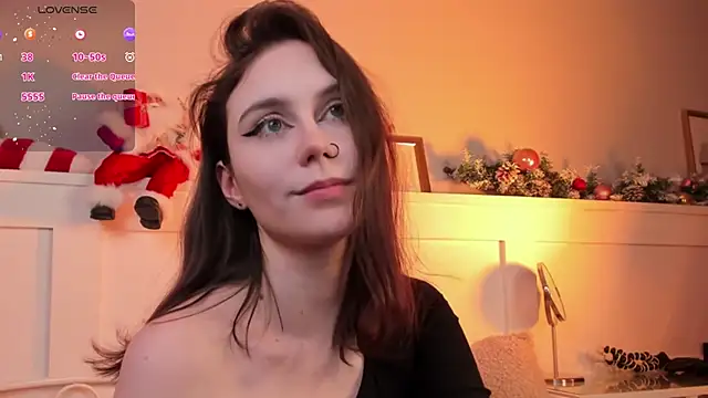 Snapshot of UnaMedison chatting on December 28, 2024, 3:26 pm UnaMedison online show from December 28, 2024, 3:26 pm