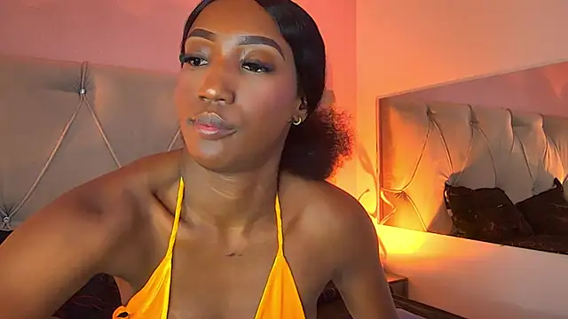 FiorelaLenin online show from February 27, 2025, 7:26 pm