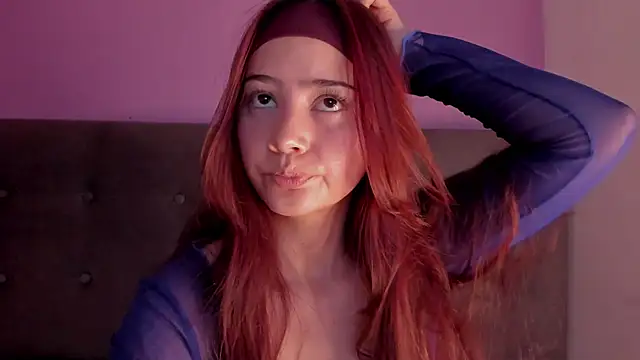 Alejita699 online show from July 8, 2026, 9:30 pm
