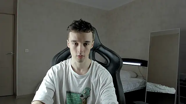 MasonWarholl online show from March 2, 2025, 3:05 pm