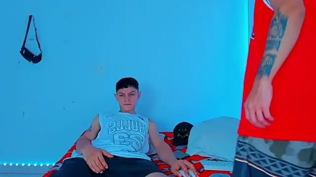 Snapshot of HOT_boy2025 chatting on December 19, 2024, 6:23 pm HOT boy2025 online show from December 19, 2024, 6:23 pm