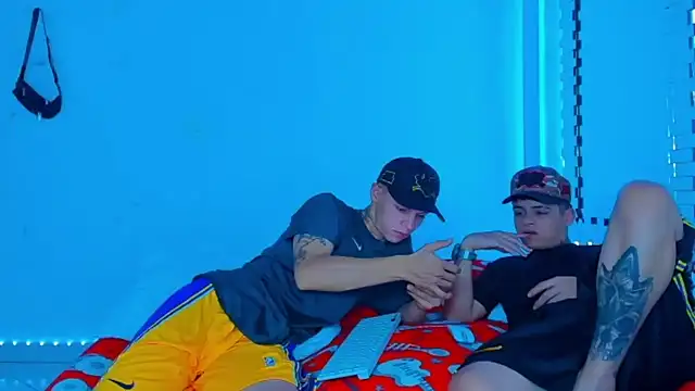 Snapshot of HOT_boy2025 chatting on December 19, 2024, 9:28 pm HOT boy2025 online show from December 19, 2024, 9:28 pm