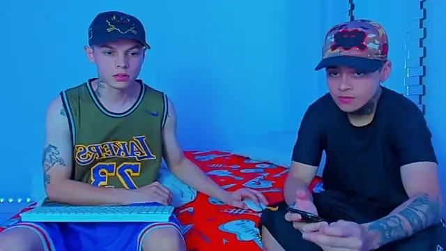 Snapshot of HOT_boy2025 chatting on December 25, 2024, 11:53 pm HOT boy2025 online show from December 25, 2024, 11:53 pm