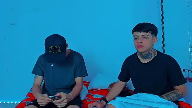 Snapshot of HOT_boy2025 chatting on January 5, 2025, 2:19 pm HOT boy2025 online show from January 5, 2025, 2:19 pm