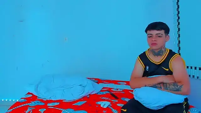 Snapshot of HOT_boy2025 chatting on January 11, 2025, 6:12 pm HOT boy2025 online show from January 11, 2025, 6:12 pm