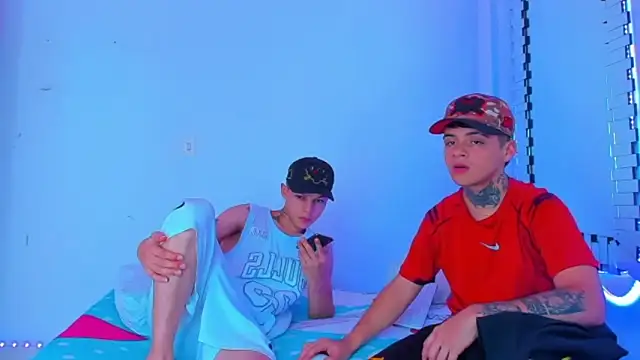 Snapshot of HOT_boy2025 chatting on January 30, 2025, 6:10 pm HOT boy2025 online show from January 30, 2025, 6:10 pm