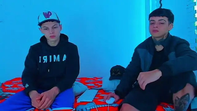 Snapshot of HOT_boy2025 chatting on February 22, 2025, 12:27 am HOT boy2025 online show from February 22, 2025, 12:27 am