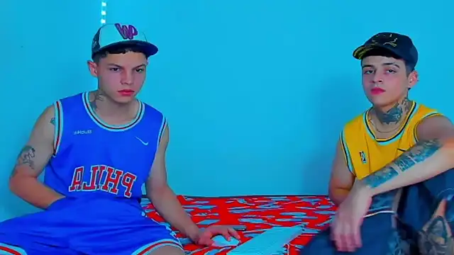 Snapshot of HOT_boy2025 chatting on March 17, 2025, 2:19 am HOT boy2025 online show from March 17, 2025, 2:19 am