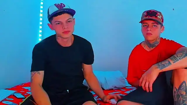 Snapshot of HOT_boy2025 chatting on March 18, 2025, 12:27 am HOT boy2025 online show from March 18, 2025, 12:27 am