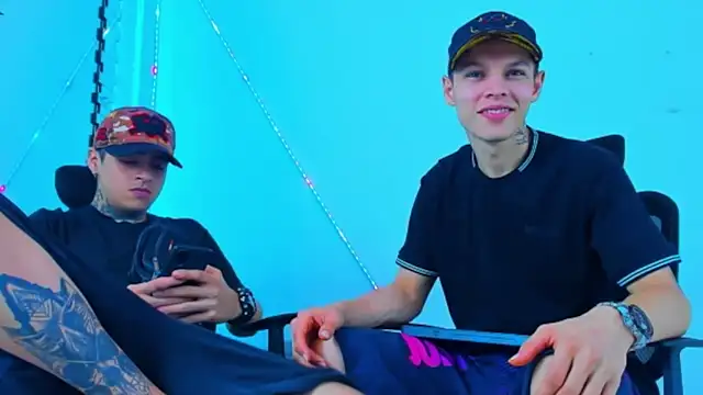 Snapshot of HOT_boy2025 chatting on October 6, 2025, 1:03 am HOT boy2025 online show from October 6, 2025, 1:03 am