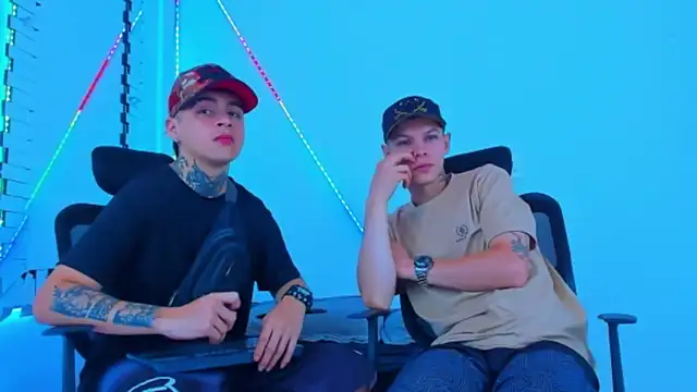 Snapshot of HOT_boy2025 chatting on October 31, 2025, 4:46 am HOT boy2025 online show from October 31, 2025, 4:46 am