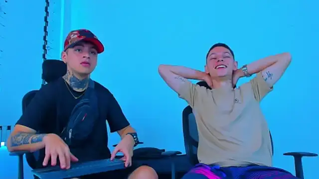 Snapshot of HOT_boy2025 chatting on November 9, 2025, 8:51 pm HOT boy2025 online show from November 9, 2025, 8:51 pm