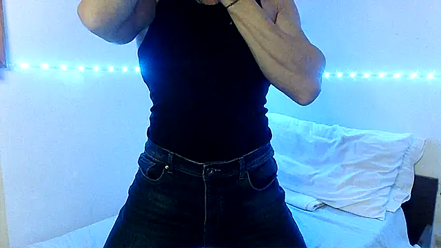 Alexx Fit023 online show from December 22, 2024, 4:17 pm