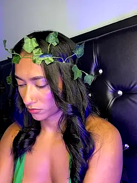 Snapshot of mailyreid chatting on November 1, 2025, 4:36 am mailyreid online show from November 1, 2025, 4:36 am