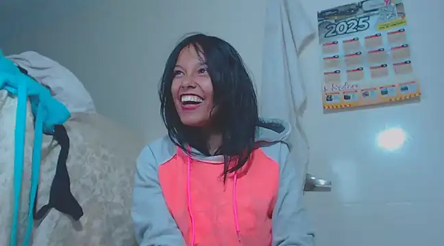 Snapshot of home_vlak chatting on March 11, 2025, 11:37 pm home vlak online show from March 11, 2025, 11:37 pm