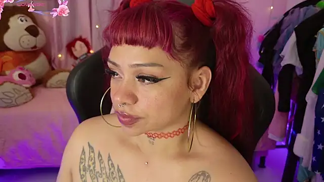 zoesullivan online show from July 6, 2026, 10:01 am