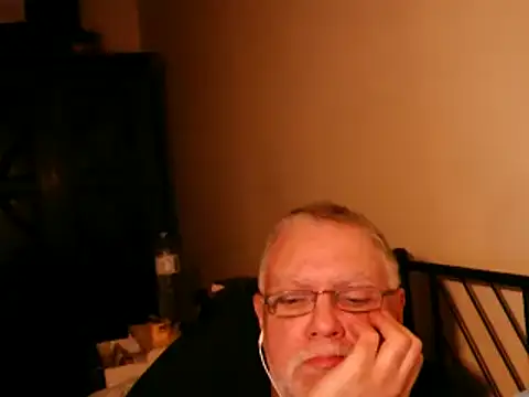 100Tauros online show from October 5, 2025, 9:45 pm