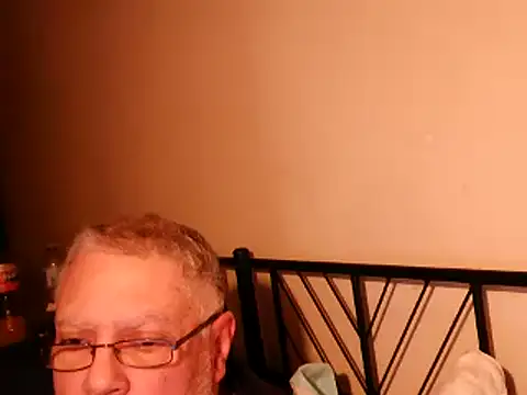 100Tauros online show from October 12, 2025, 9:19 am