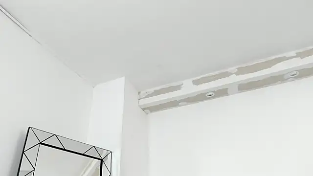 Juliabadlee online show from December 30, 2024, 3:25 am